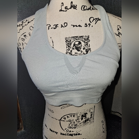 Champion Double Dry Womans Sports Bra Size M - Picture 1 of 8